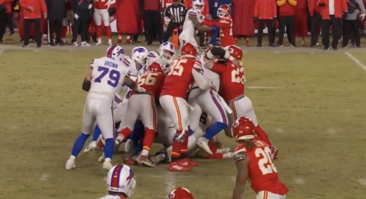 Chiefs Rigging Game Chicken Little: The sky is falling and NFL refs are rigging games ...